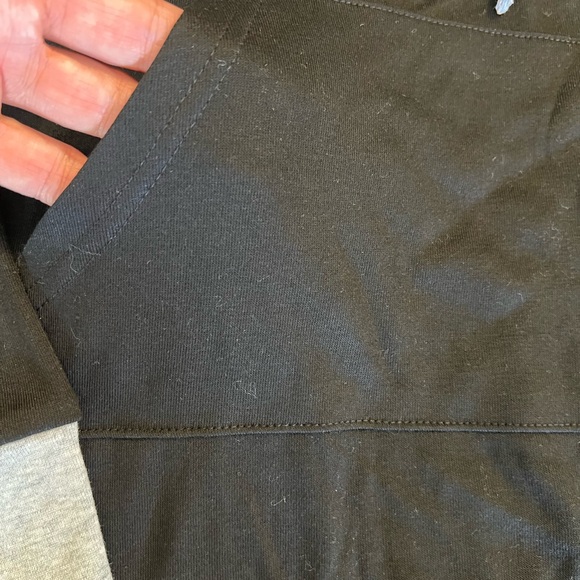 L New Miagooo Two Tone Assymetrical Hem Pocket Hoodie Tunic Black Gray Large - Picture 7 of 10